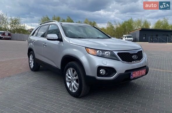 Kia Sorento 2010 VIN KNAKU814DA5104268 фото оголошення 2 з 4