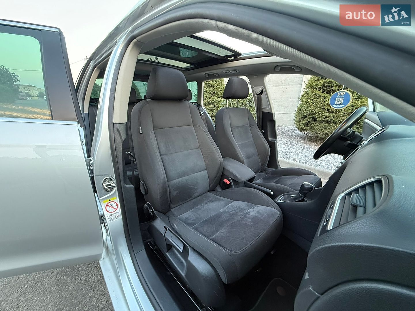 Volkswagen Golf 2012 VIN WVWZZZ1KZBM716217 фото оголошення 56 з 121