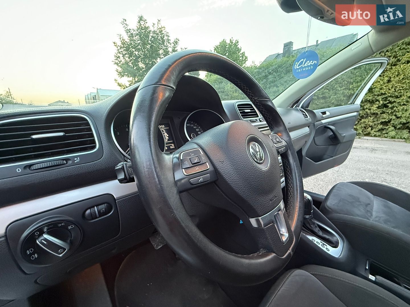 Volkswagen Golf 2012 VIN WVWZZZ1KZBM716217 фото оголошення 58 з 121