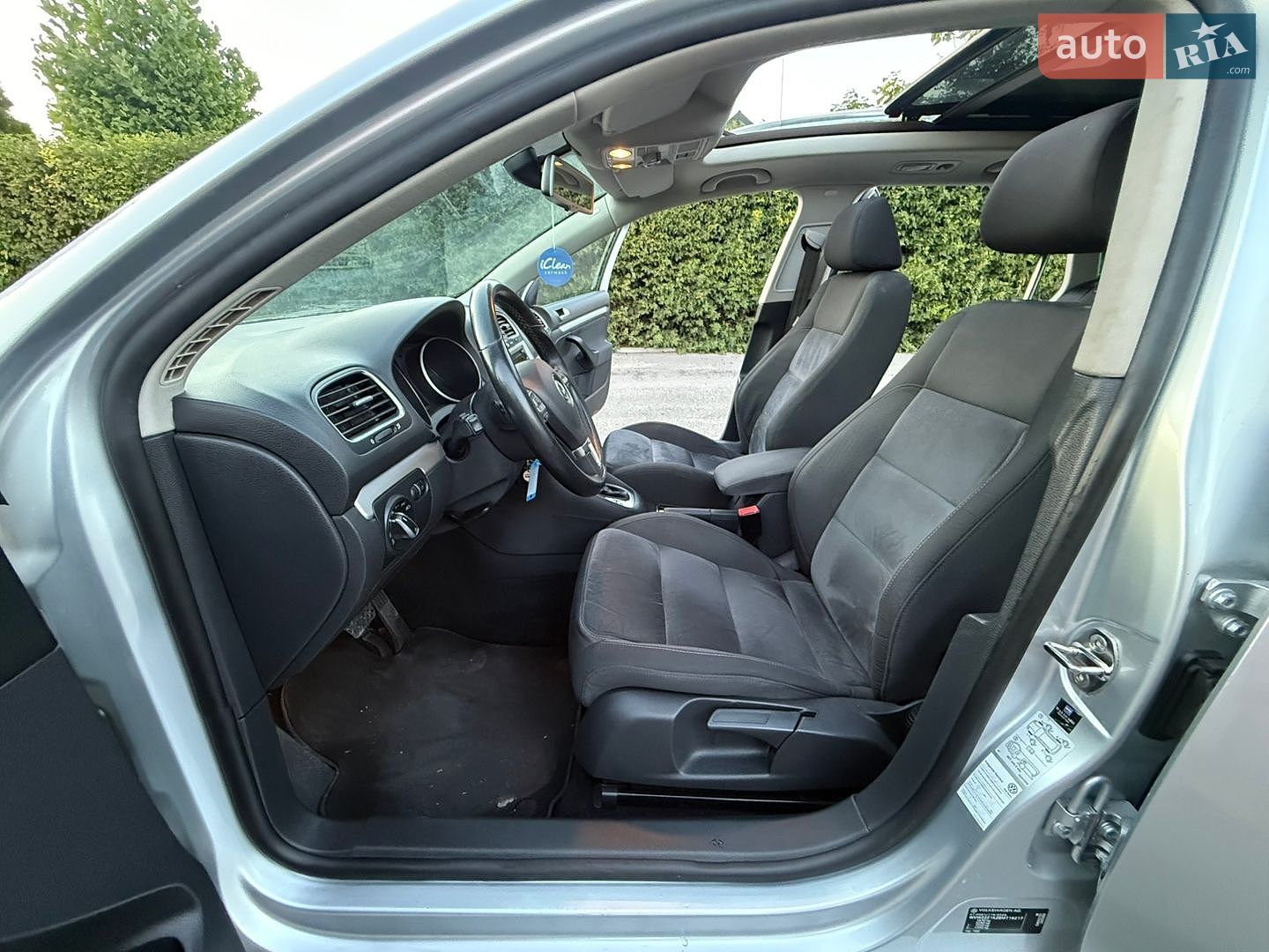 Volkswagen Golf 2012 VIN WVWZZZ1KZBM716217 фото оголошення 61 з 121