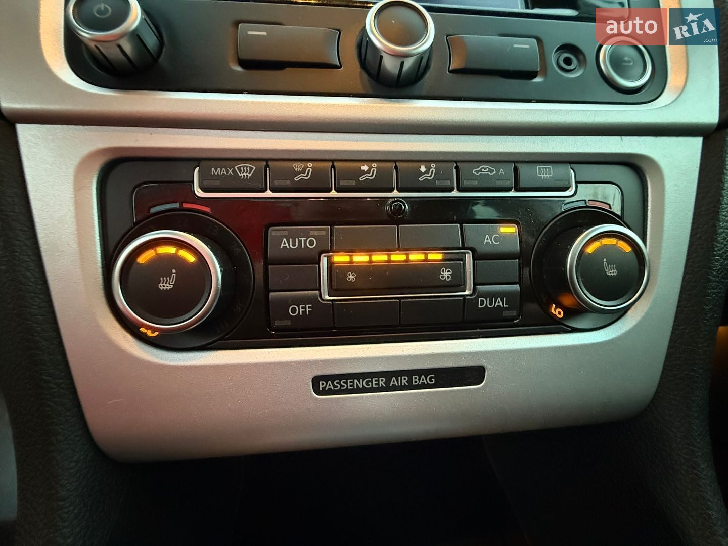 Volkswagen Golf 2012 VIN WVWZZZ1KZBM716217 фото оголошення 98 з 121