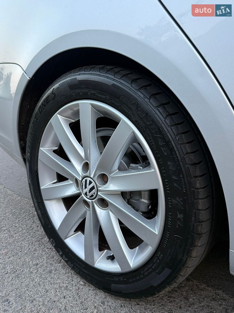 Volkswagen Golf 2012 VIN WVWZZZ1KZBM716217 фото оголошення 103 з 121