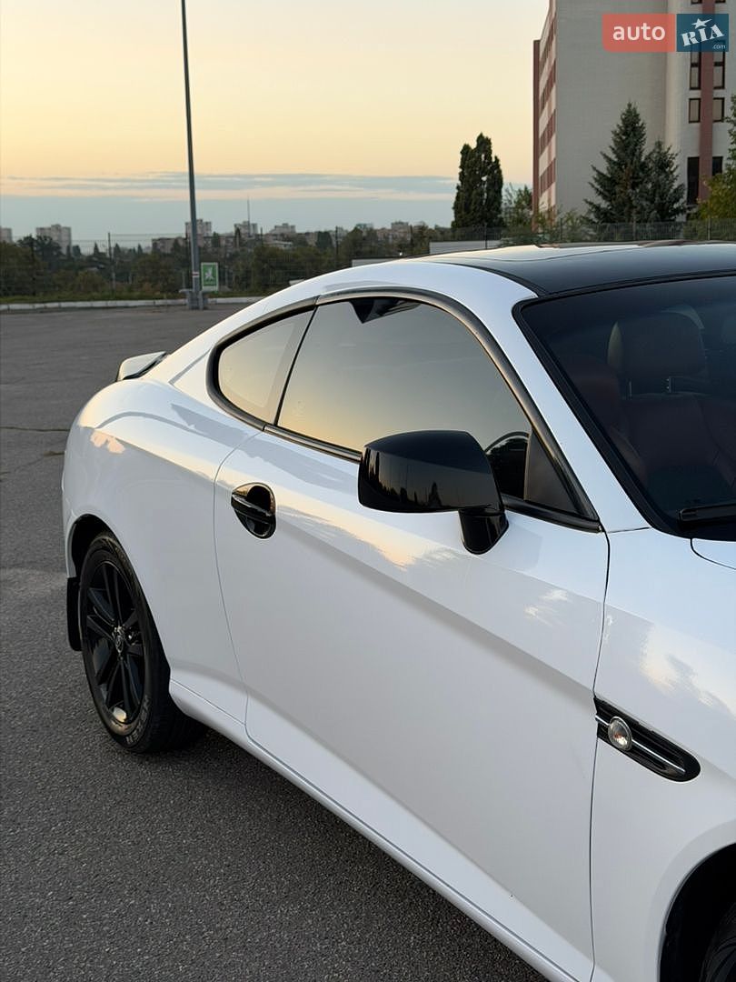 Hyundai Coupe 2008 VIN KMHHN61DP8U297200 фото оголошення 3 з 25
