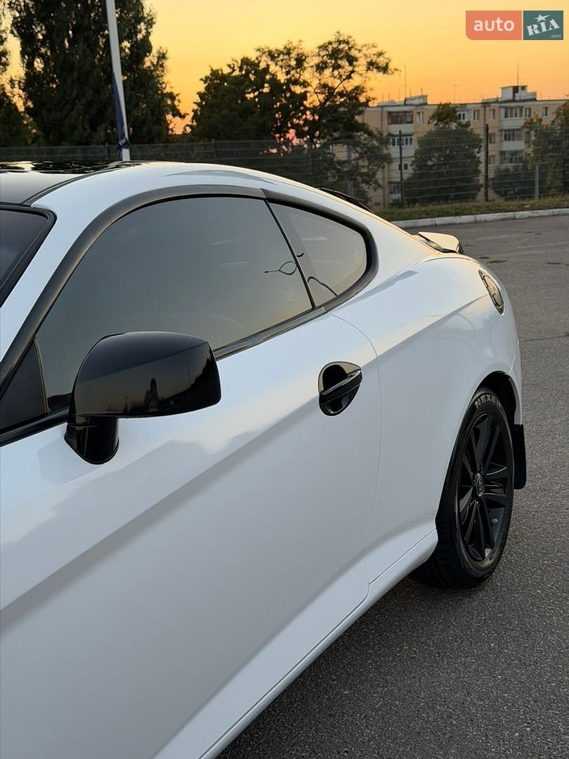 Hyundai Coupe 2008 VIN KMHHN61DP8U297200 фото оголошення 4 з 25