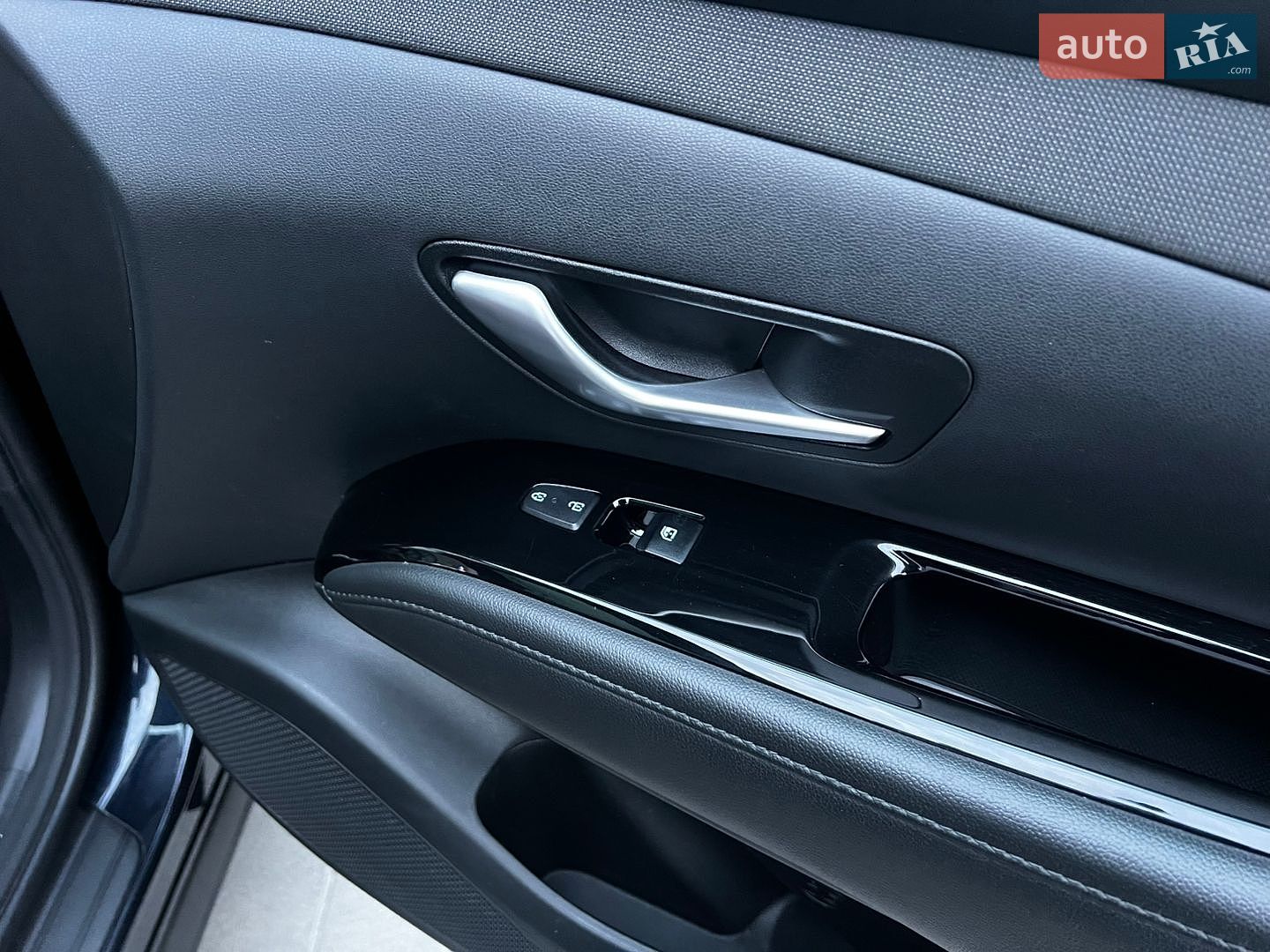 Hyundai Tucson 2022 VIN KM8JFCA1XNU077143 фото оголошення 29 з 49