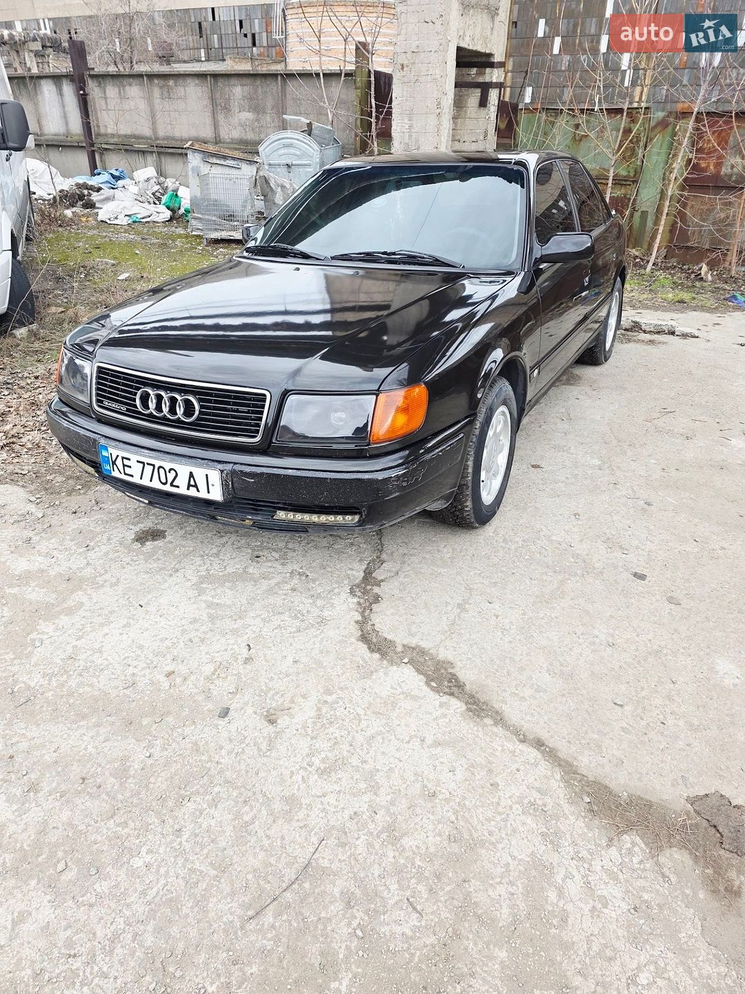 Audi 100 1992 VIN WAUZZZ4AZNN006782 фото оголошення 39 з 43