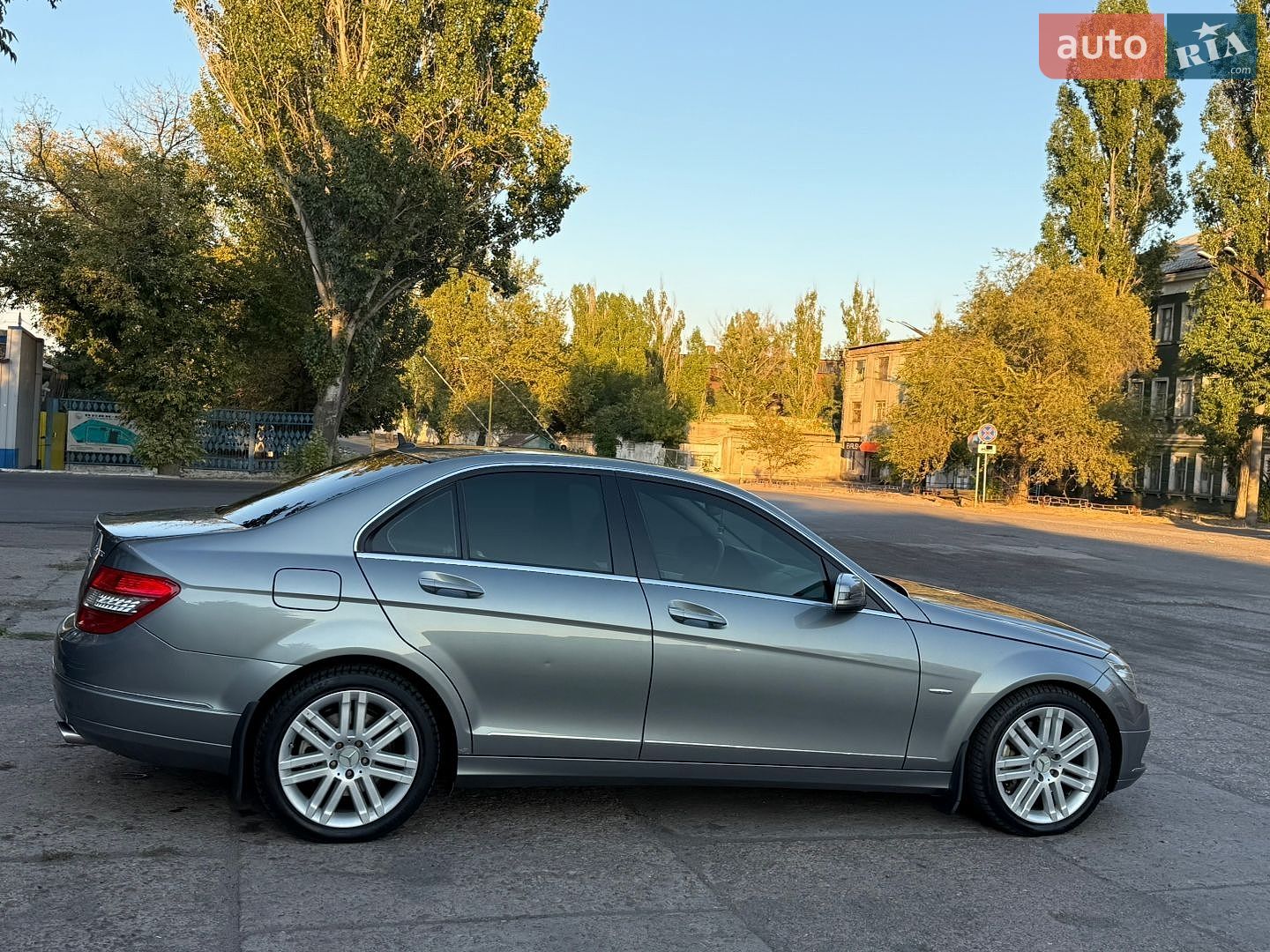 Mercedes-Benz C-Class 2009 VIN WDD2040871F458048 фото оголошення 19 з 45
