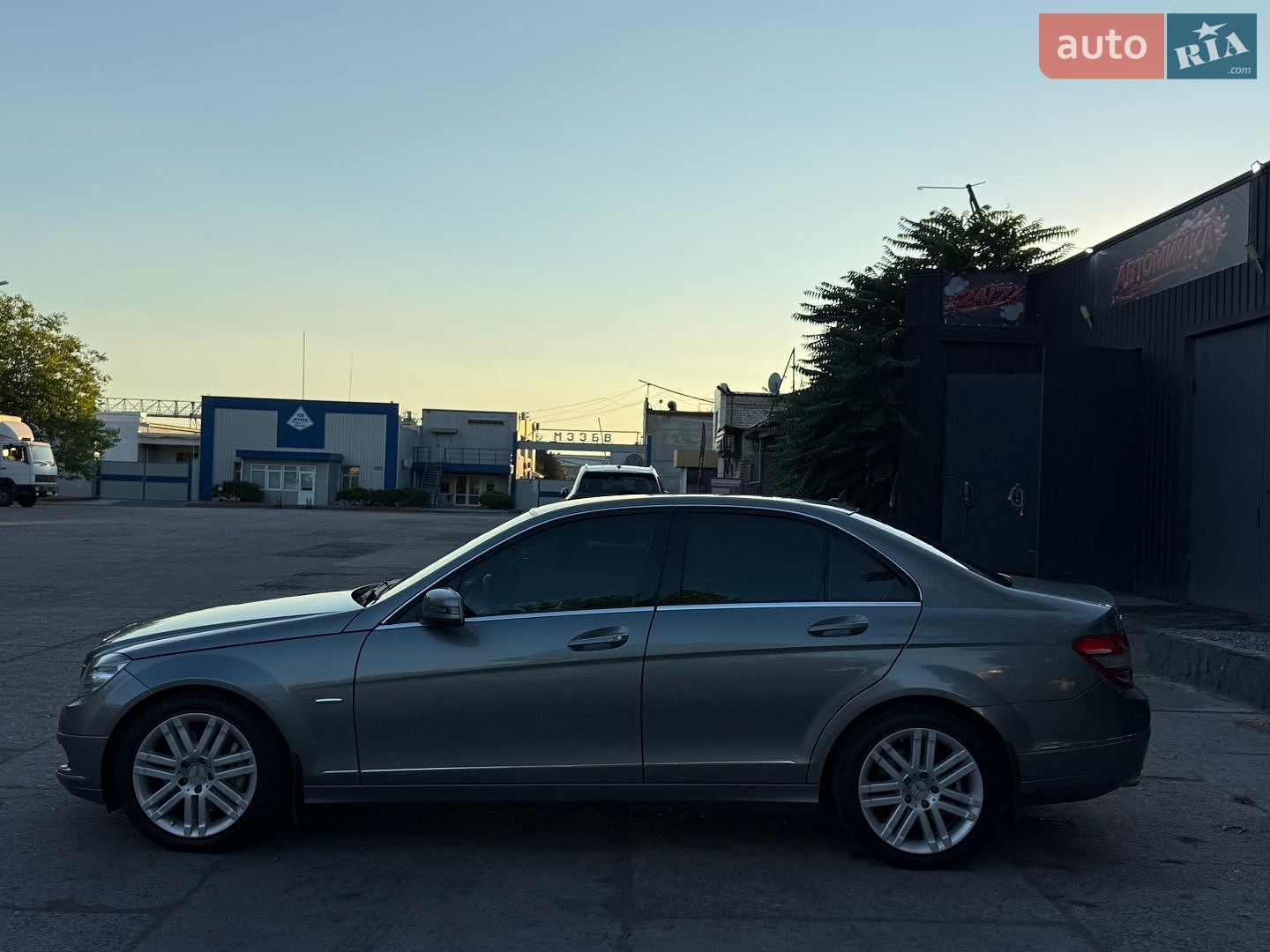 Mercedes-Benz C-Class 2009 VIN WDD2040871F458048 фото оголошення 25 з 45