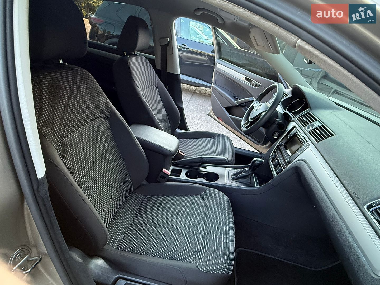 Mercedes-Benz C-Class 2009 VIN WDD2040871F458048 фото оголошення 40 з 45