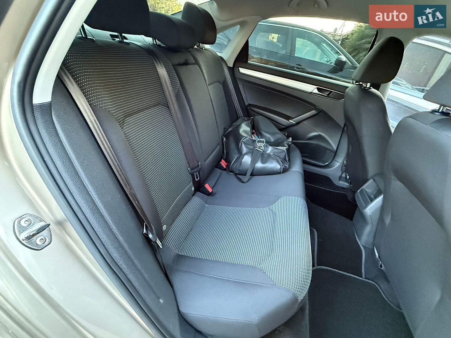 Mercedes-Benz C-Class 2009 VIN WDD2040871F458048 фото оголошення 43 з 45