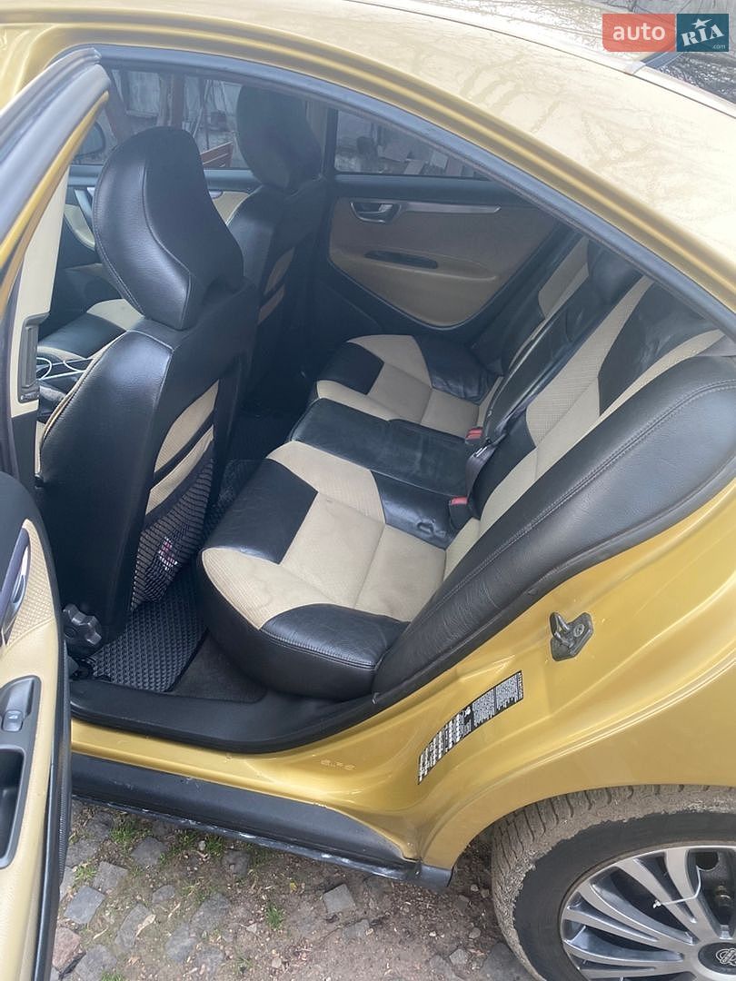 Volvo S60 2002 VIN YV1RS65P222140613 фото оголошення 9 з 11