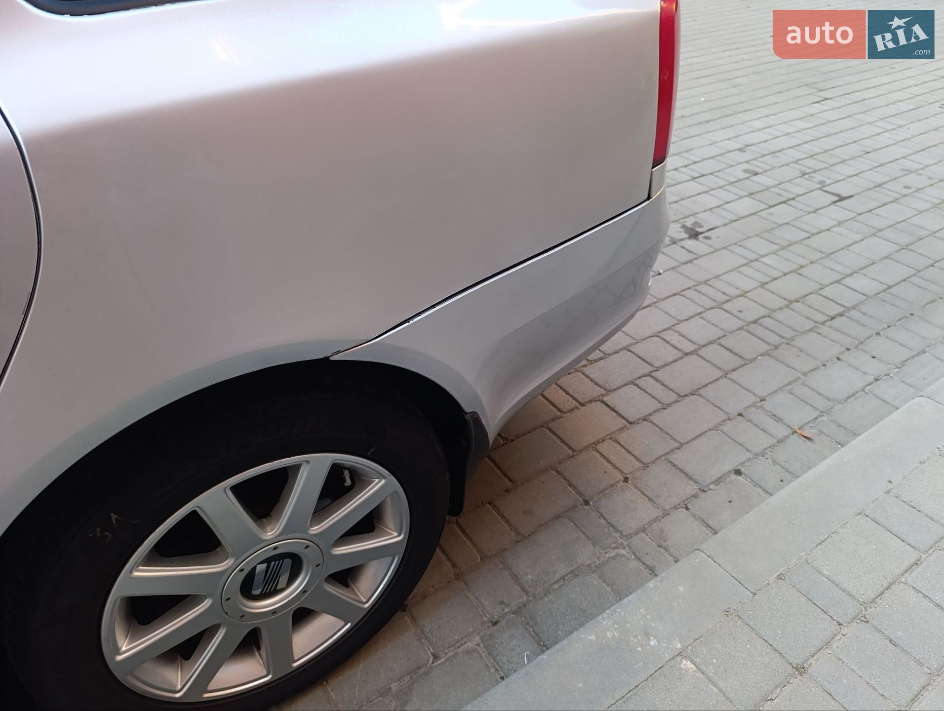 Skoda Octavia 2010 VIN TMBJJ21Z0B2038863 фото оголошення 6 з 23