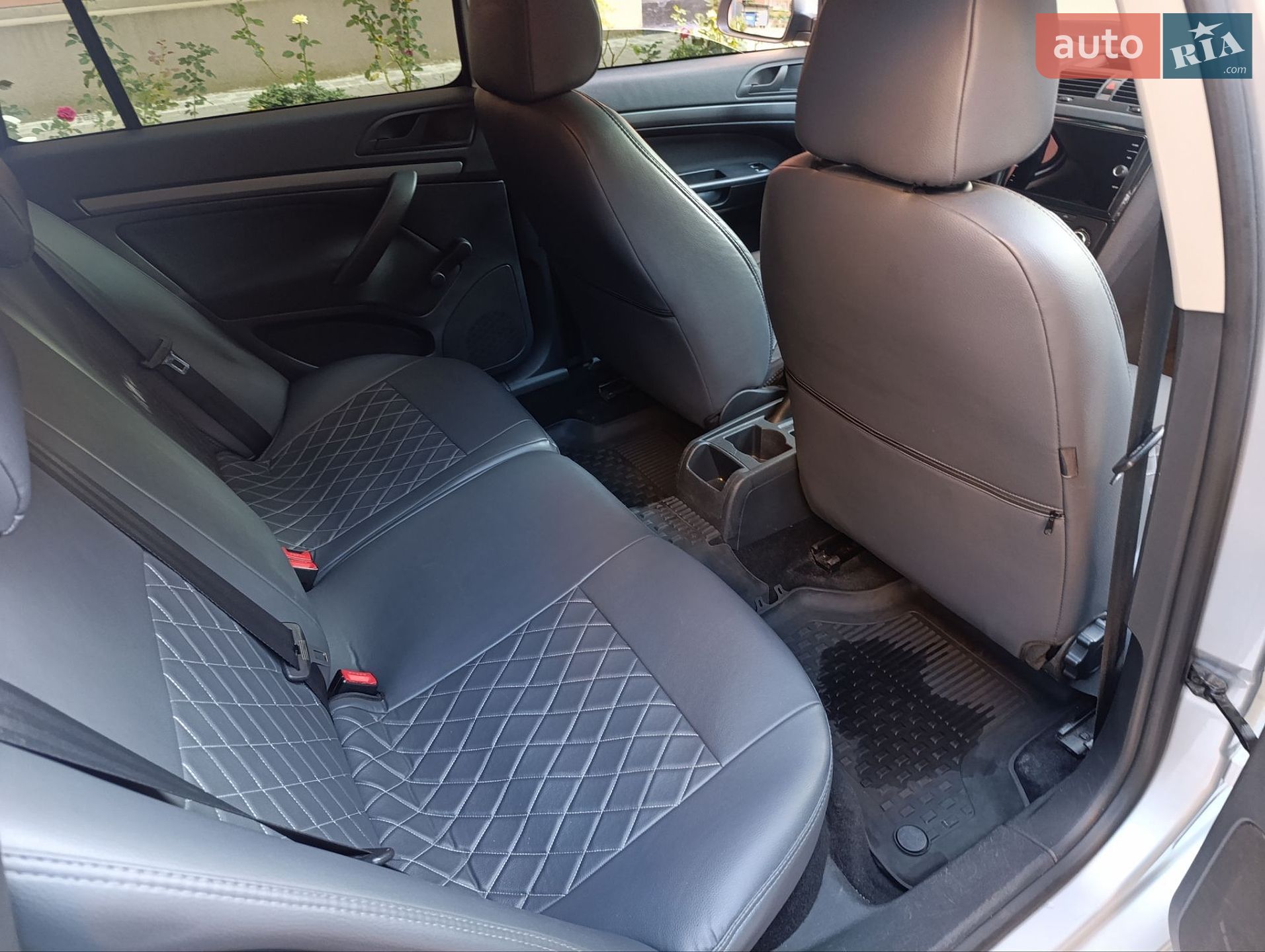 Skoda Octavia 2010 VIN TMBJJ21Z0B2038863 фото оголошення 11 з 23
