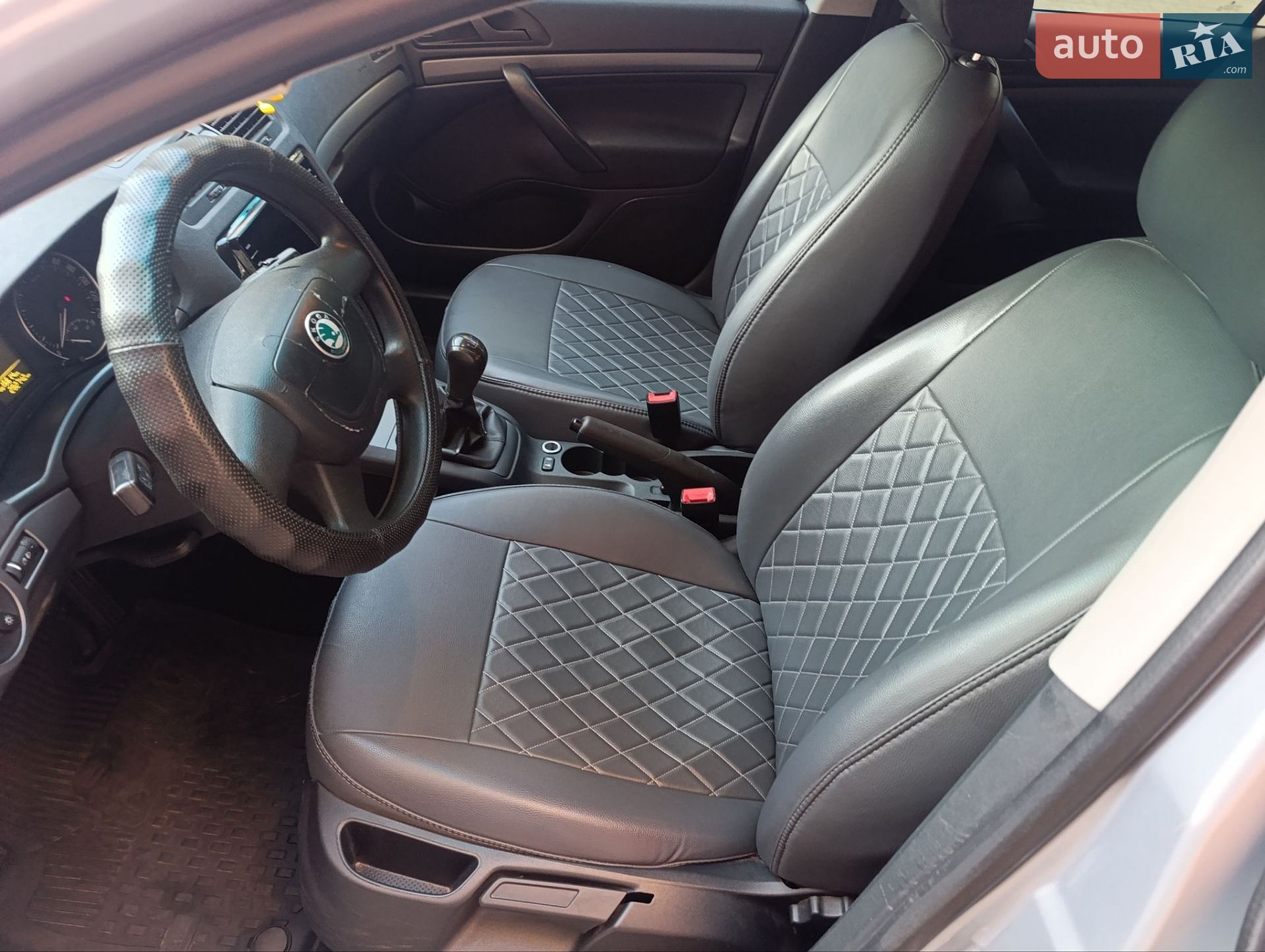 Skoda Octavia 2010 VIN TMBJJ21Z0B2038863 фото оголошення 19 з 23