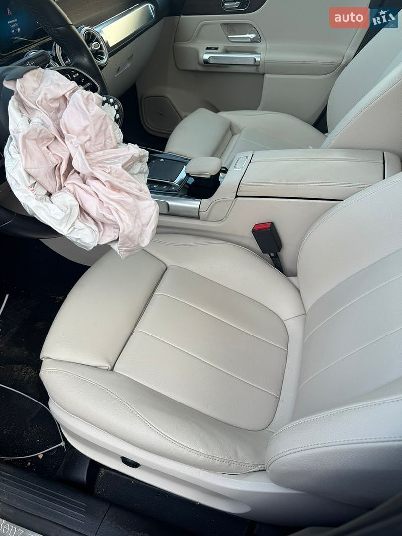 Mercedes-Benz GLB-Class 2022 VIN W1N4M4HB2MW116850 фото оголошення 9 з 17