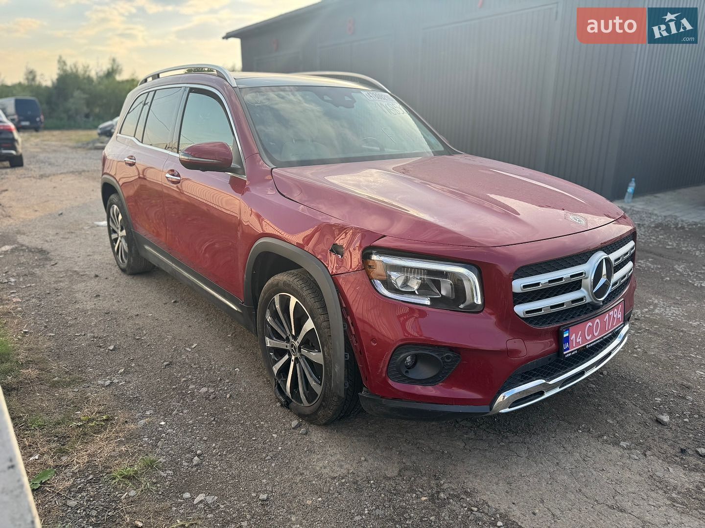 Mercedes-Benz GLB-Class 2022 VIN W1N4M4HB2MW116850 фото оголошення 2 з 17