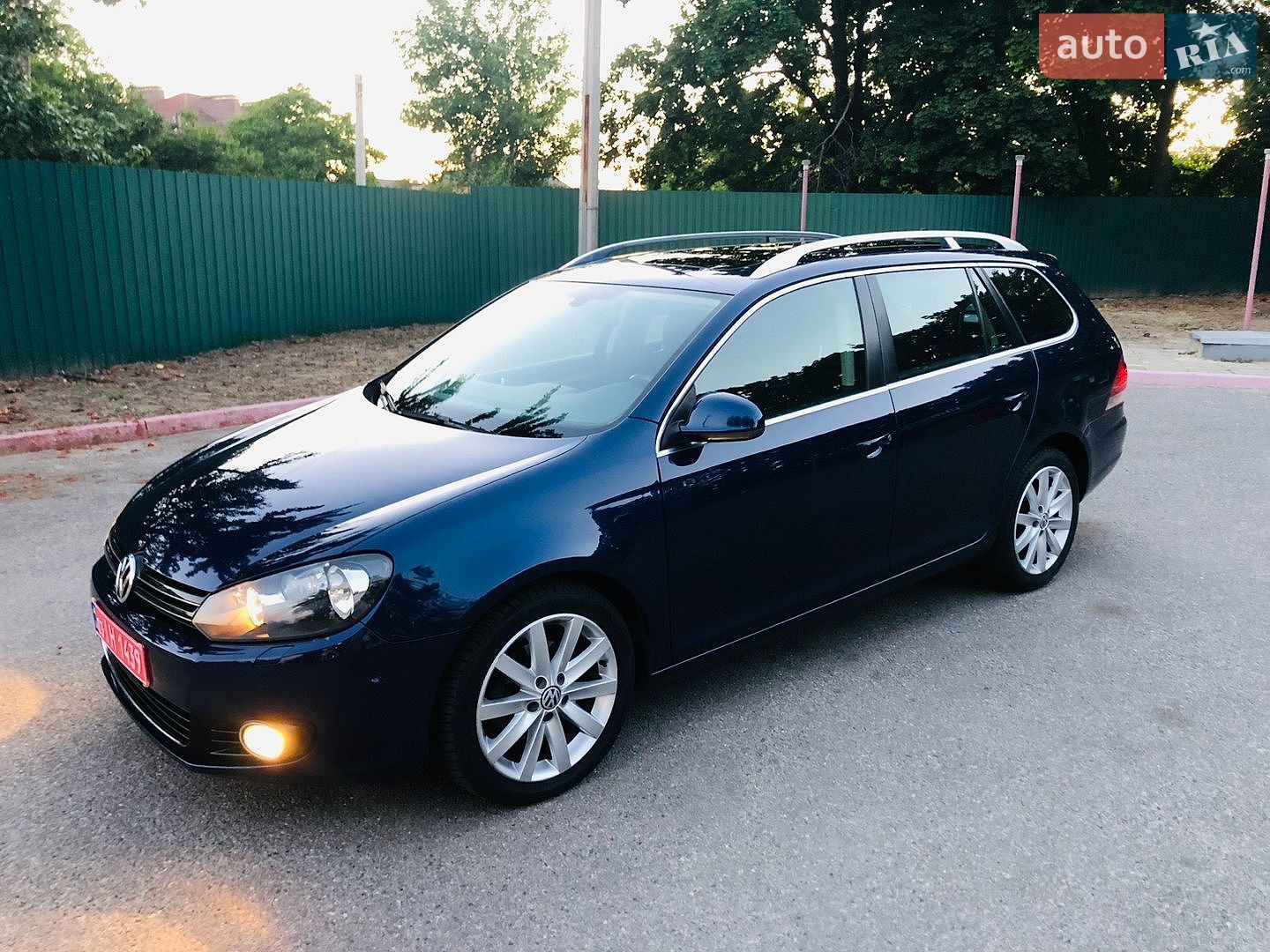 Volkswagen Golf 2010 VIN WVWZZZ1KZAM649115 фото оголошення 2 з 33