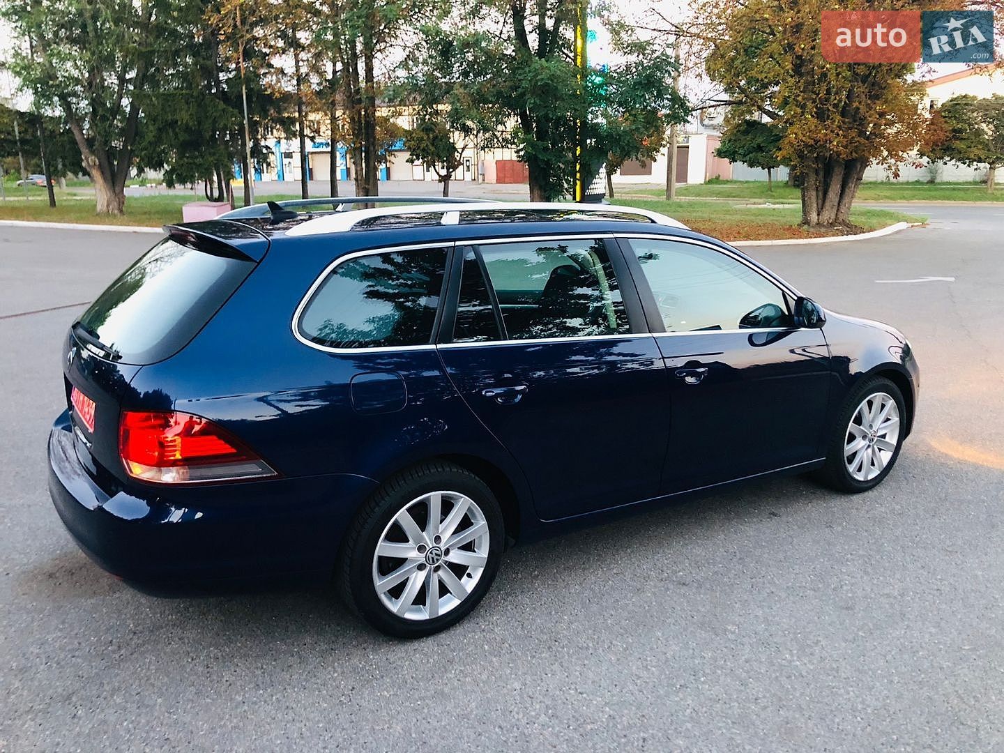 Volkswagen Golf 2010 VIN WVWZZZ1KZAM649115 фото оголошення 8 з 33