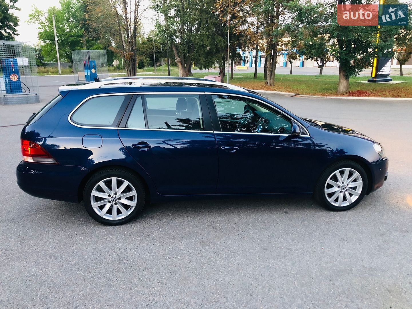 Volkswagen Golf 2010 VIN WVWZZZ1KZAM649115 фото оголошення 9 з 33