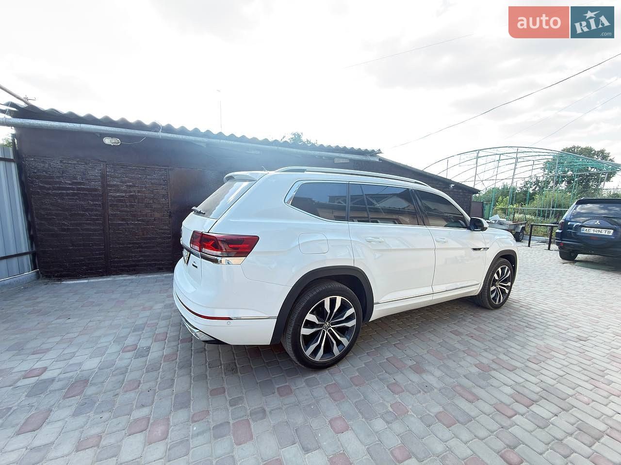 Volkswagen Atlas 2021 VIN 1V2FR2CA2NC510886 фото оголошення 12 з 33