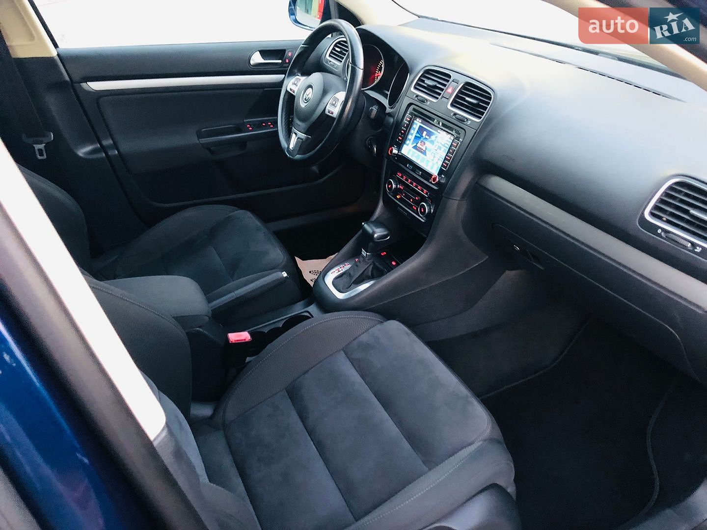 Volkswagen Golf 2010 VIN WVWZZZ1KZAM649115 фото оголошення 21 з 33