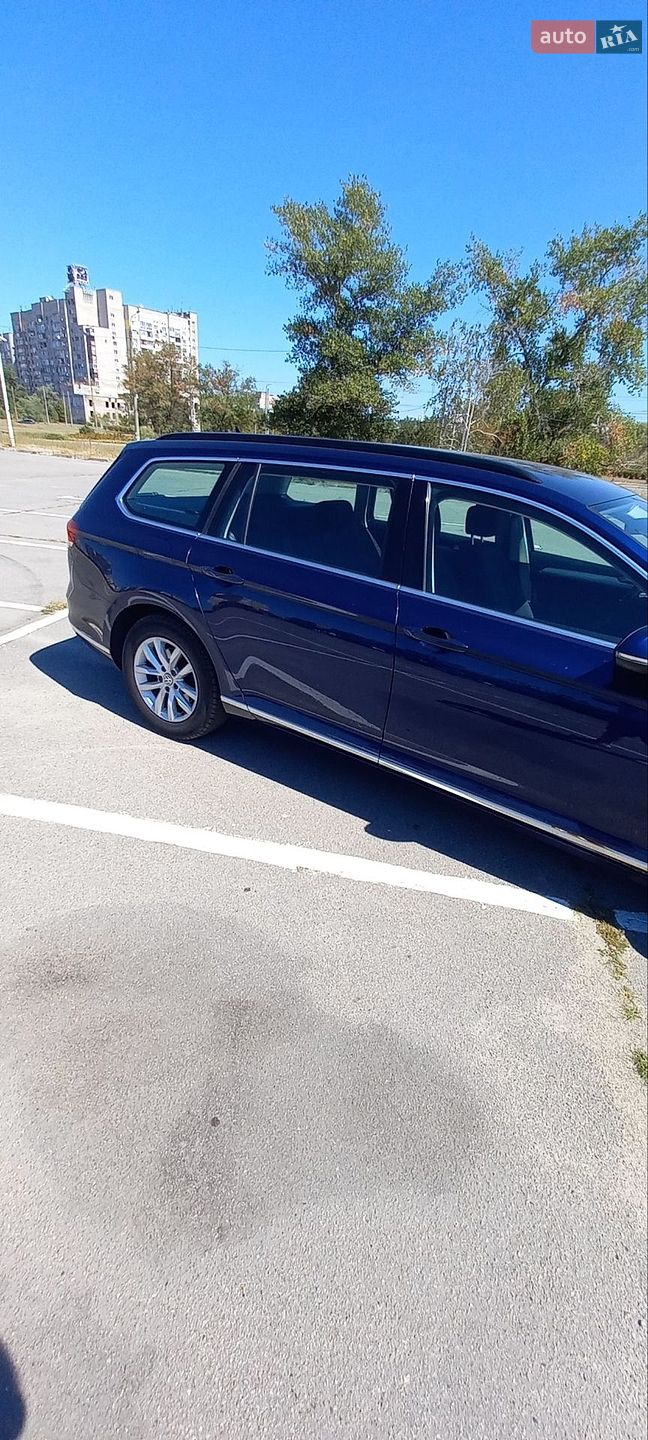 Volkswagen Passat 2017 VIN WVWZZZ3CZJE027060 фото оголошення 30 з 57
