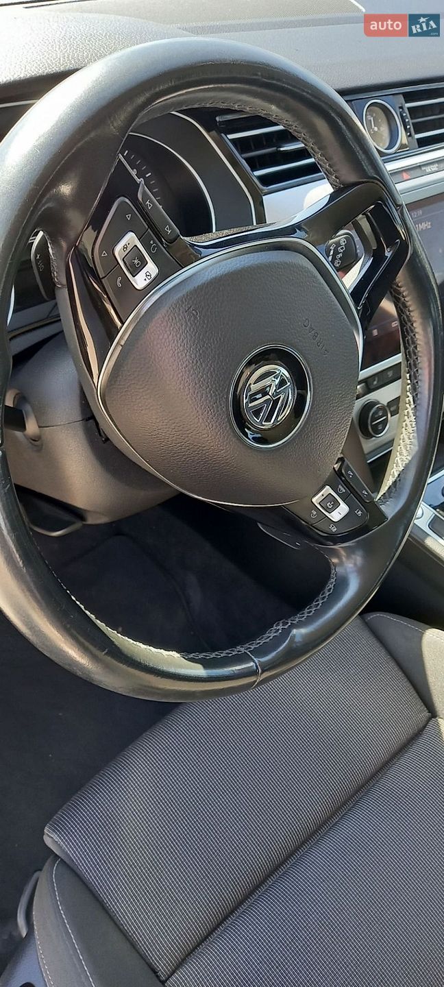 Volkswagen Passat 2017 VIN WVWZZZ3CZJE027060 фото оголошення 49 з 57