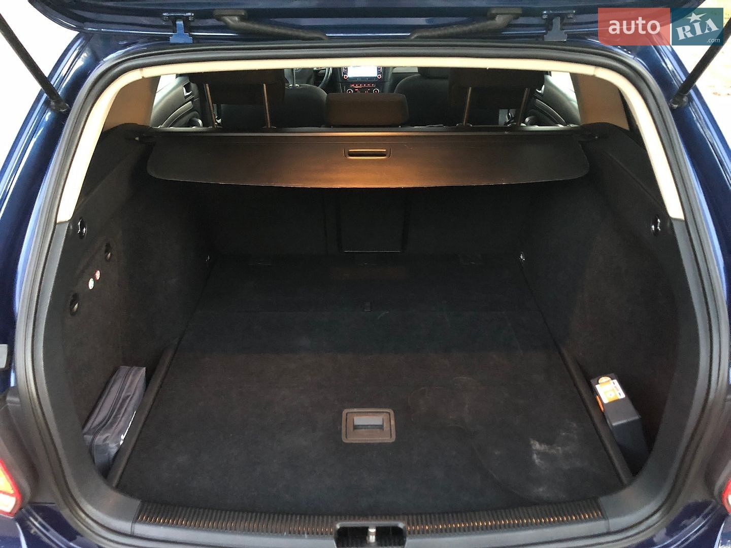 Volkswagen Golf 2010 VIN WVWZZZ1KZAM649115 фото оголошення 29 з 33