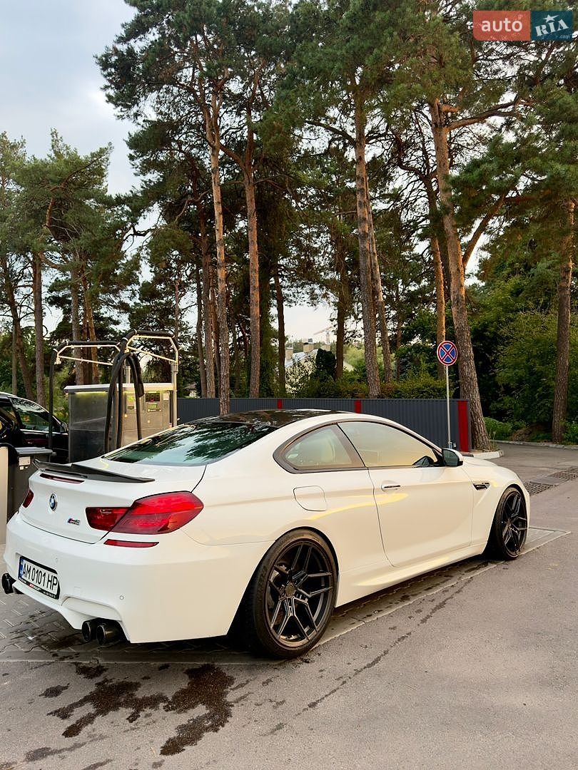 BMW M6 2013 VIN WBSLX9C58DC968722 фото оголошення 10 з 32