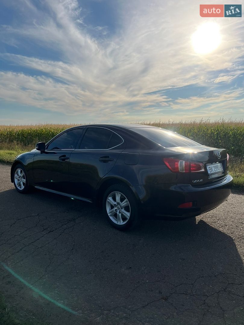 Lexus IS 2010 VIN JTHBX262X02040050 фото оголошення 10 з 18