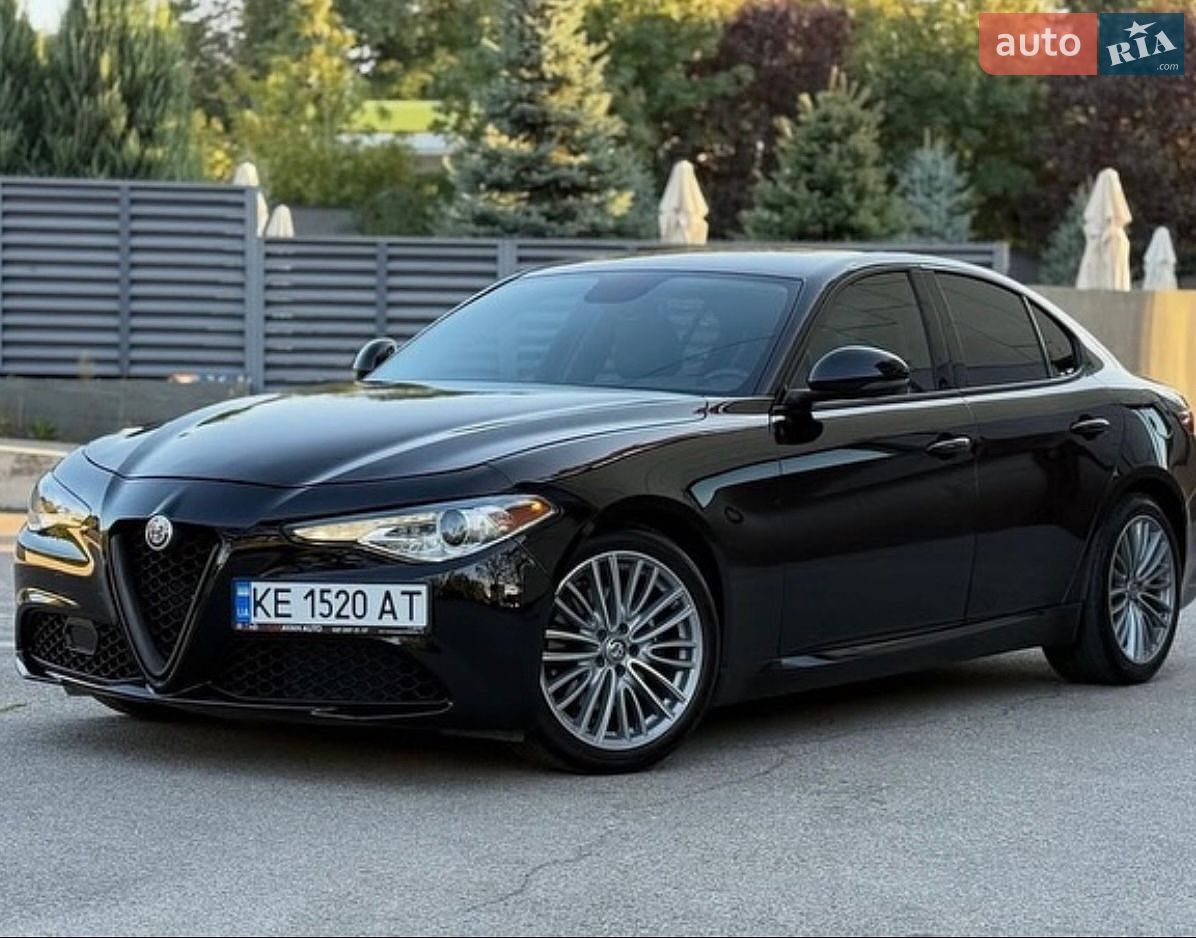 Alfa Romeo Giulia 2017 VIN ZARFAEDNXJ7566210 фото оголошення 3 з 5
