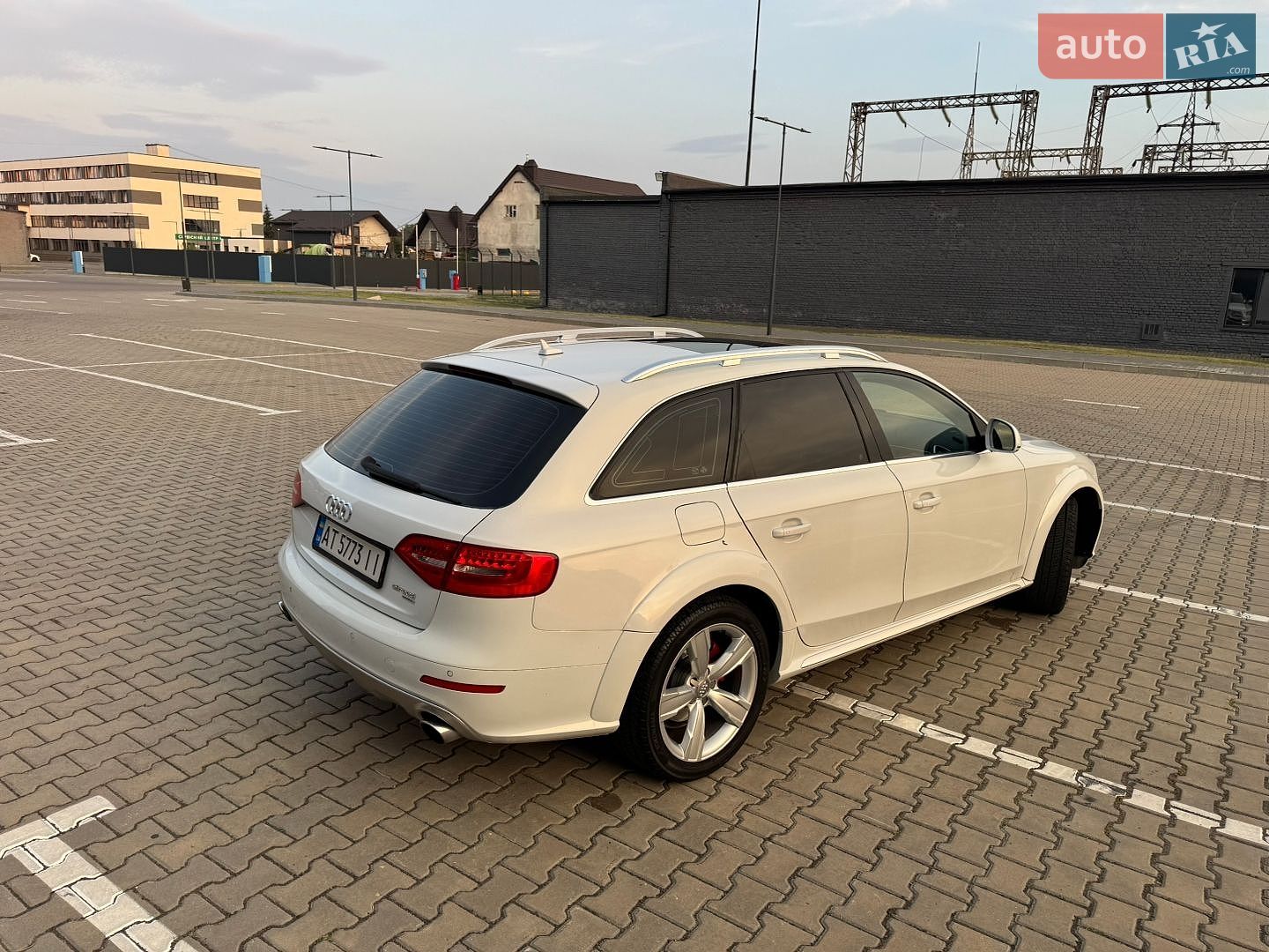 Audi A4 Allroad 2012 VIN WA1UFAFL3DA177238 фото оголошення 15 з 26
