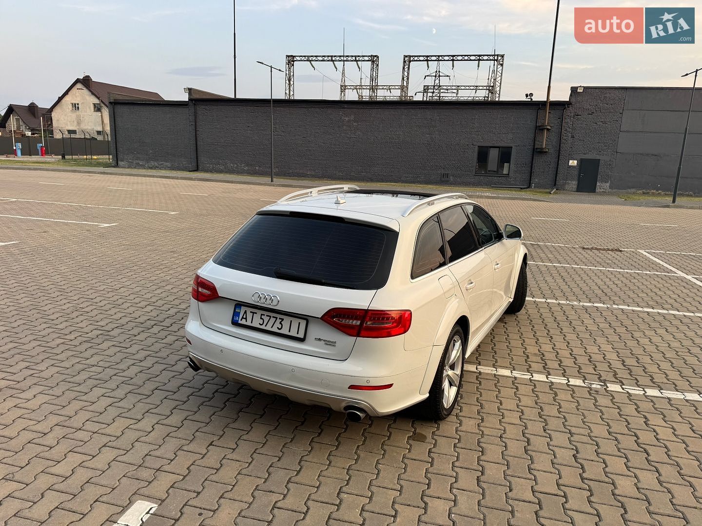 Audi A4 Allroad 2012 VIN WA1UFAFL3DA177238 фото оголошення 16 з 26