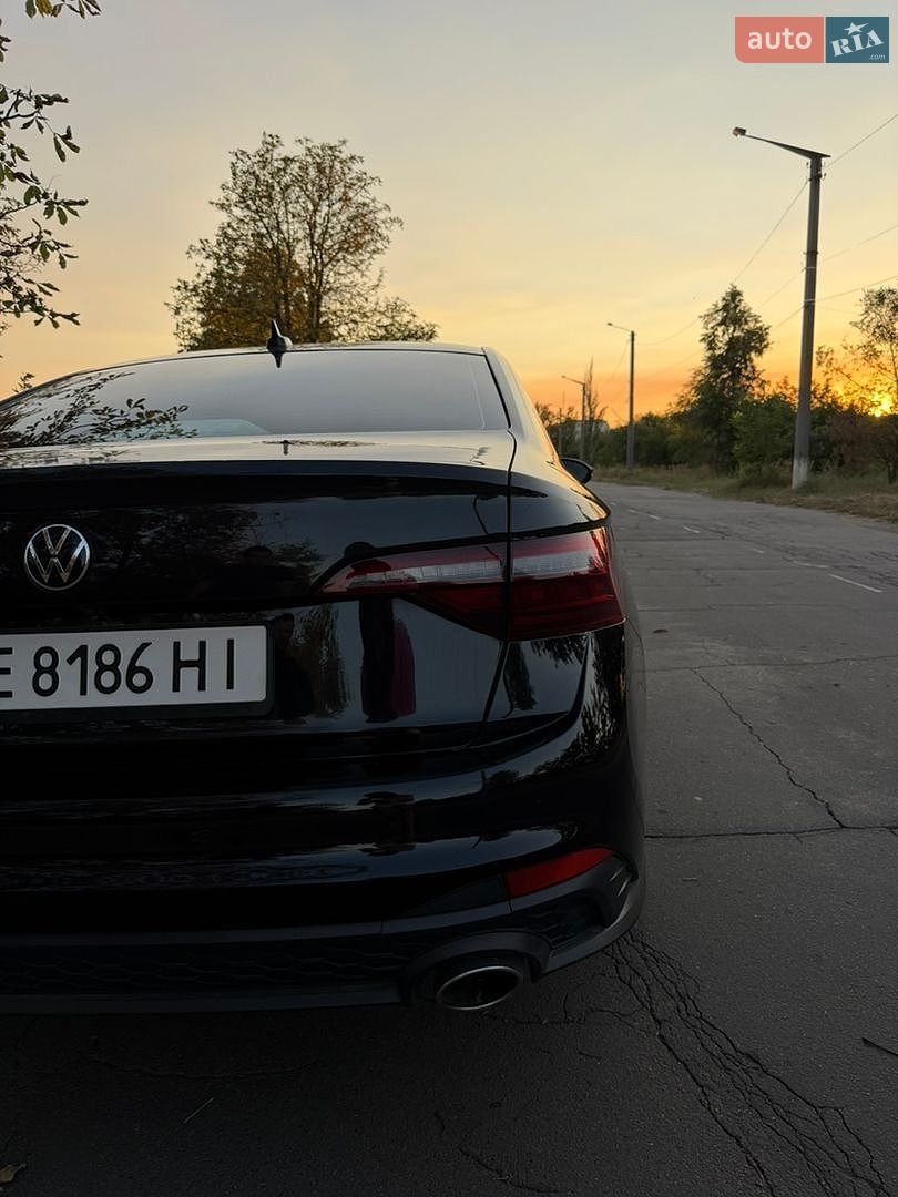 Volkswagen Jetta 2023 VIN 3VW2T7BU1PM061516 фото оголошення 5 з 19