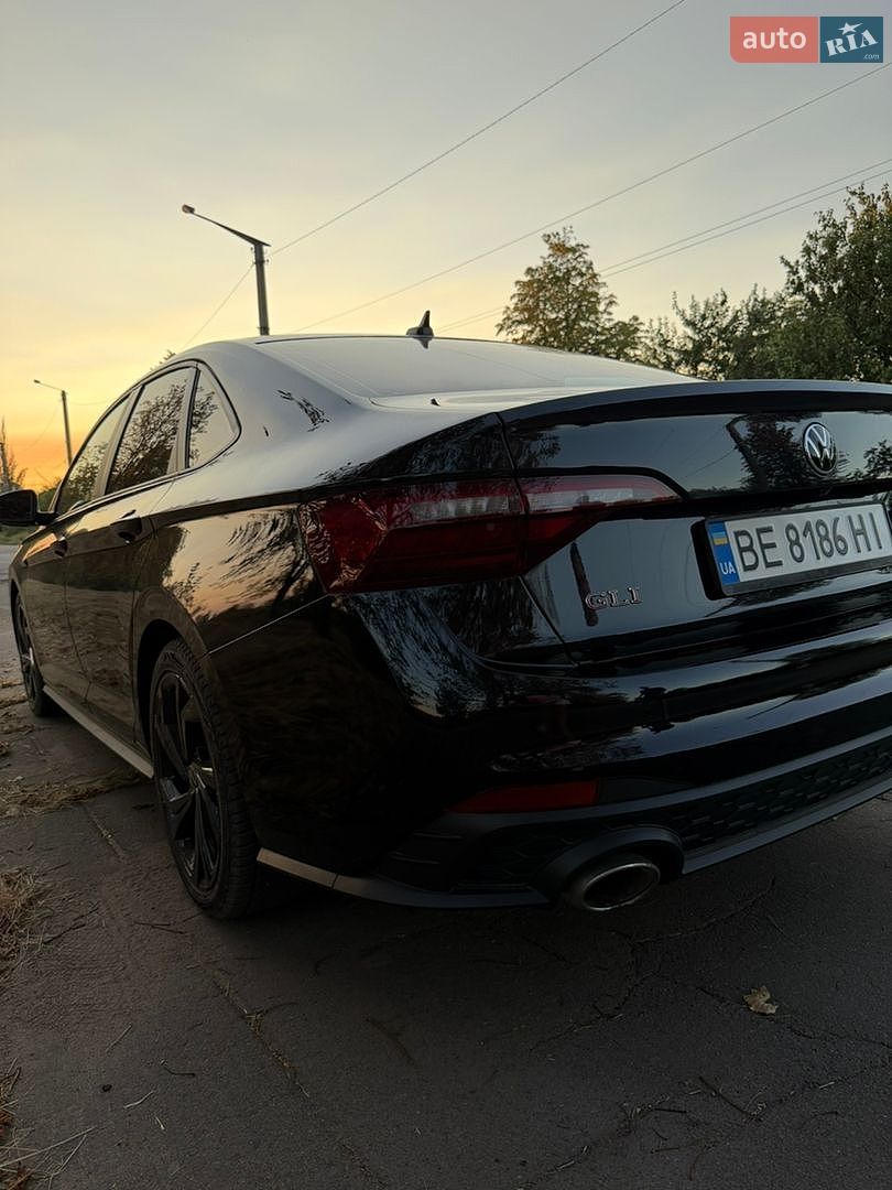 Volkswagen Jetta 2023 VIN 3VW2T7BU1PM061516 фото оголошення 3 з 19