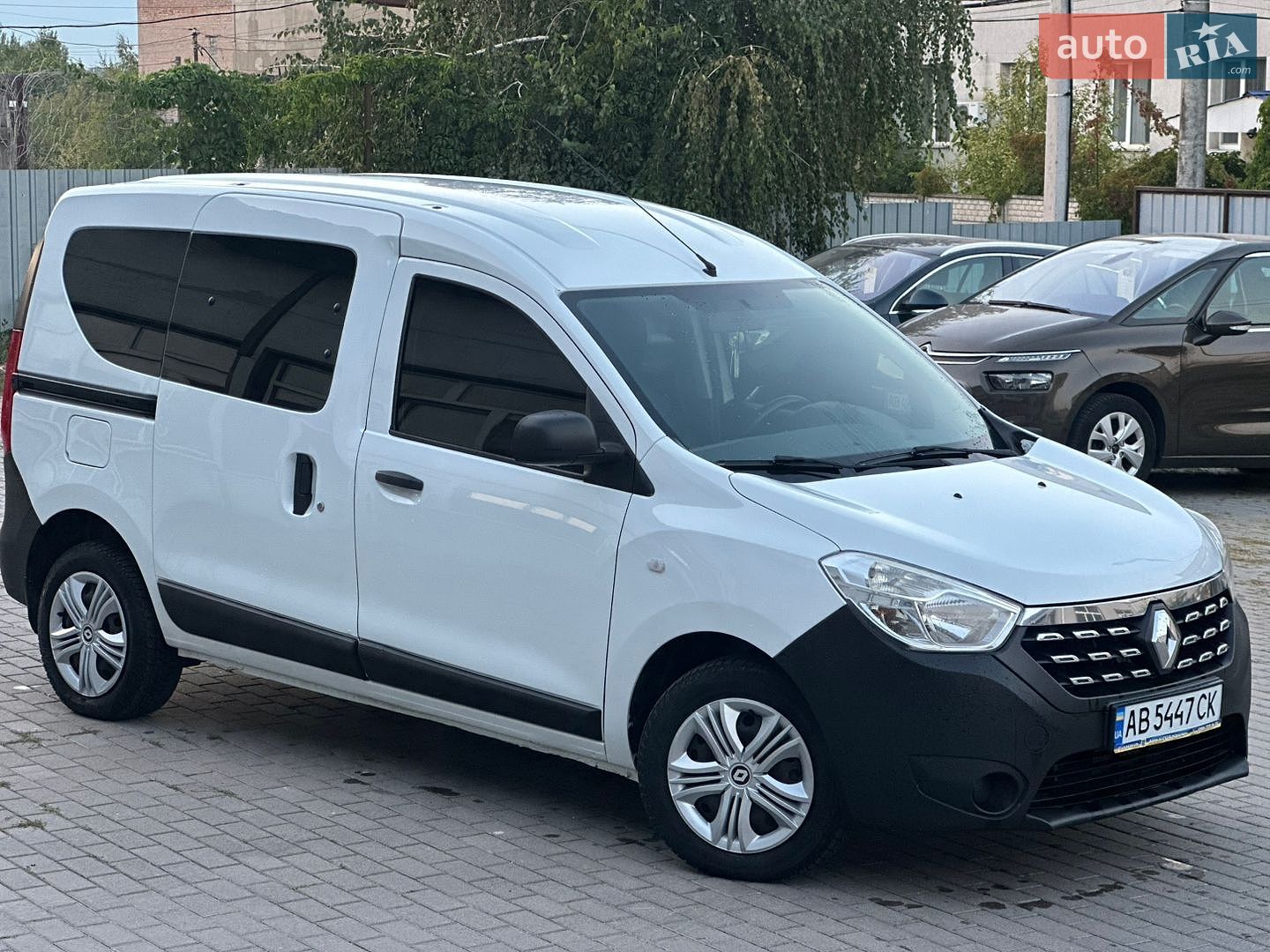 Renault Dokker 2017 VIN VF10SRCL457626646 фото оголошення 4 з 38