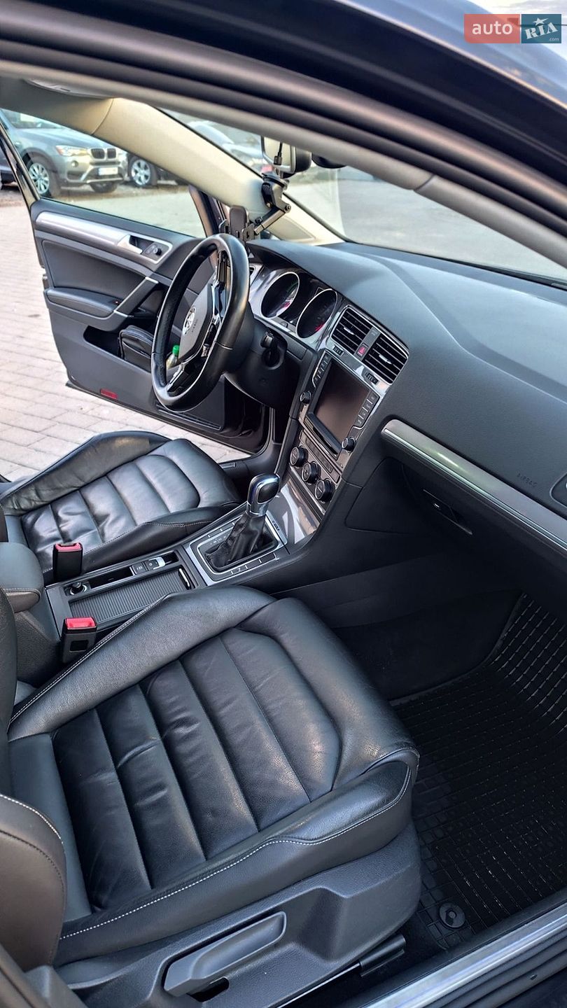 Volkswagen e-Golf 2014 VIN WVWZZZAUZFW904217 фото оголошення 8 з 15