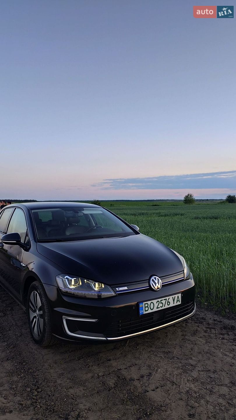 Volkswagen e-Golf 2014 VIN WVWZZZAUZFW904217 фото оголошення 12 з 15