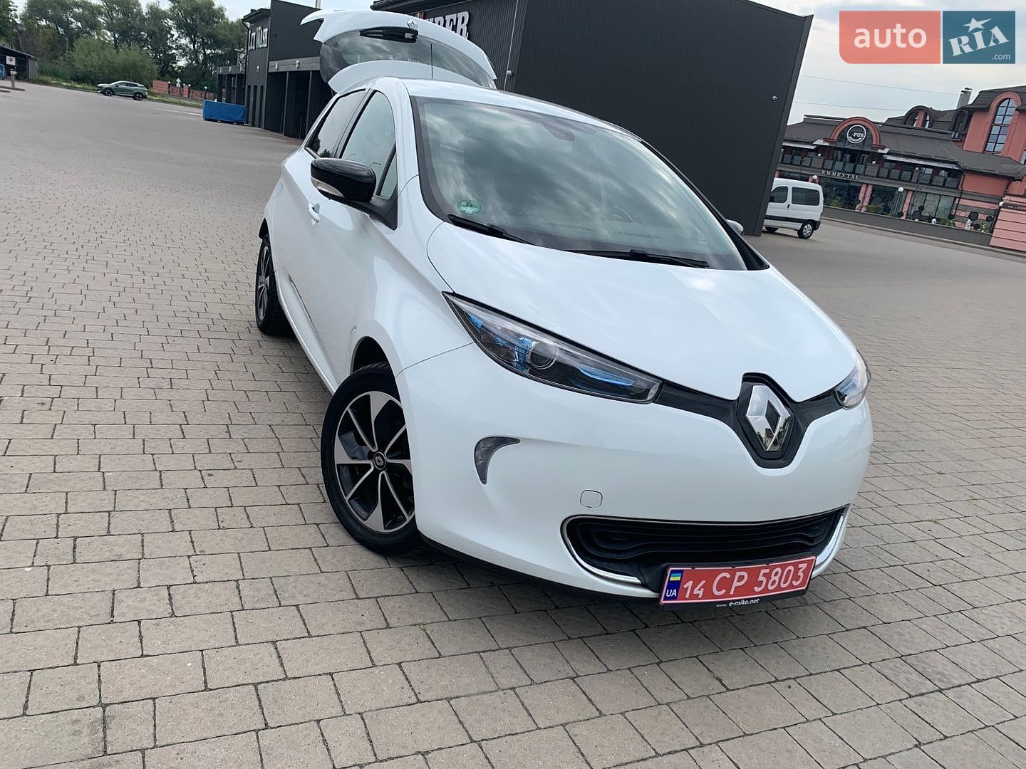 Renault Zoe 2018 VIN VF1AGVYF059899973 фото оголошення 4 з 59