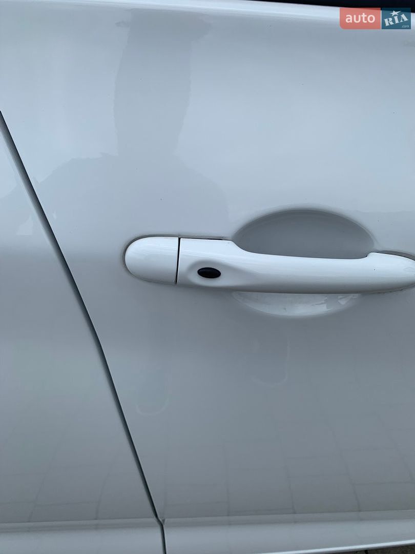 Renault Zoe 2018 VIN VF1AGVYF059899973 фото оголошення 12 з 59