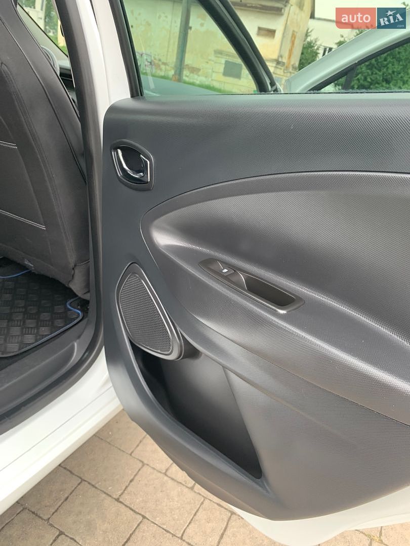 Renault Zoe 2018 VIN VF1AGVYF059899973 фото оголошення 18 з 59