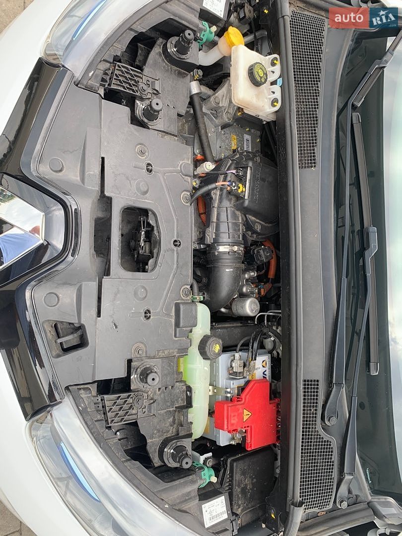 Renault Zoe 2018 VIN VF1AGVYF059899973 фото оголошення 40 з 59