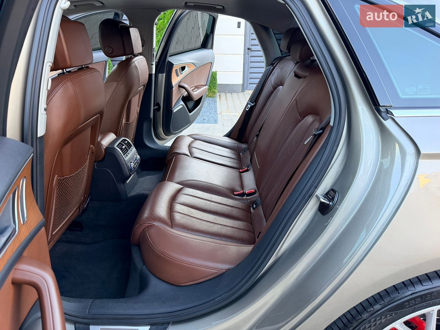 Audi A6 2015 VIN WAUZZZ4G0GN053283 фото оголошення 13 з 101