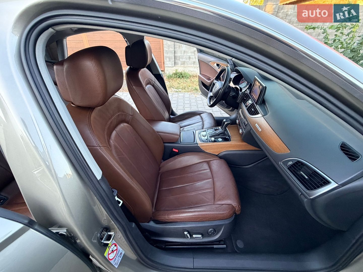 Audi A6 2015 VIN WAUZZZ4G0GN053283 фото оголошення 21 з 101