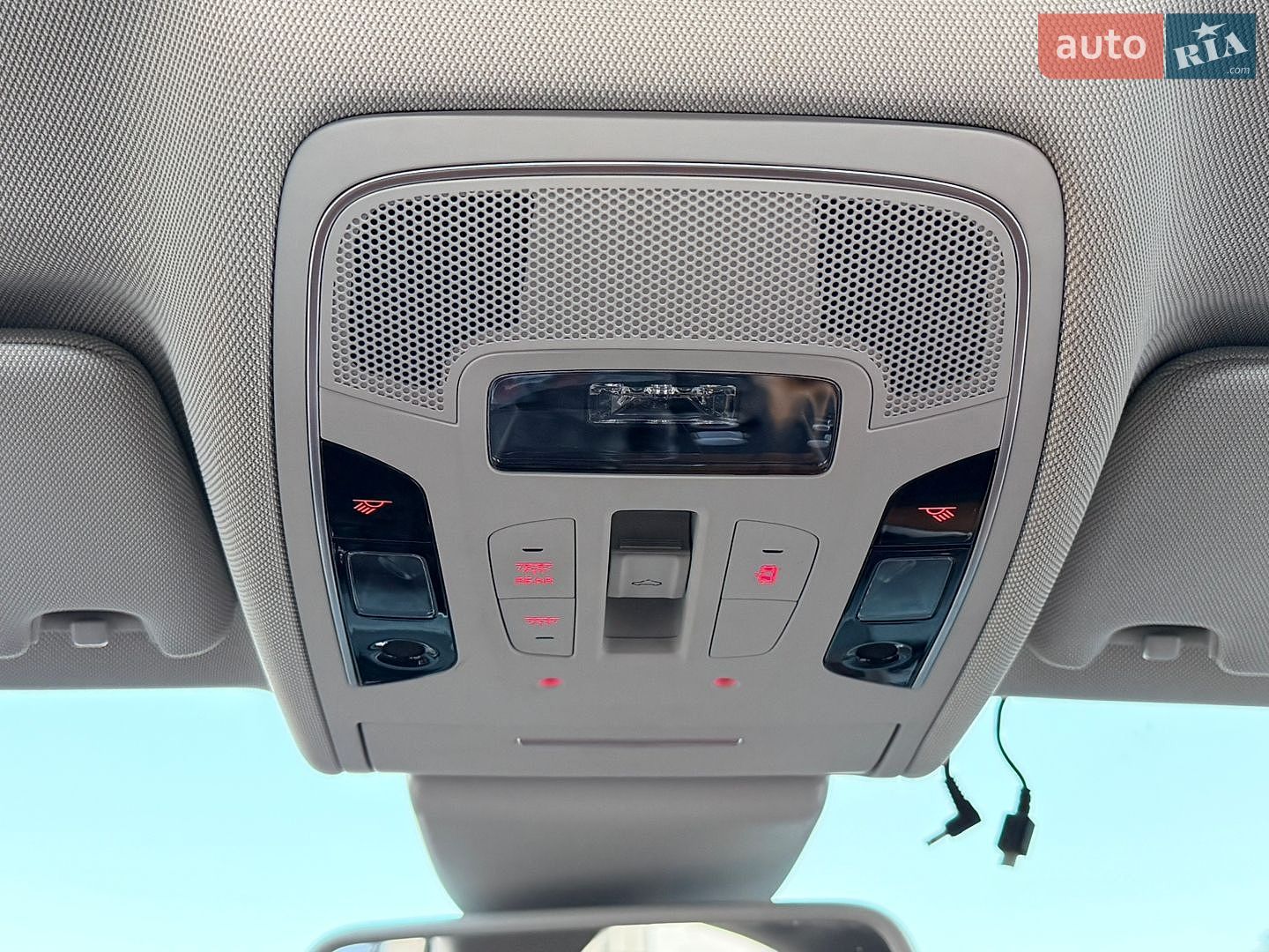 Audi A6 2015 VIN WAUZZZ4G0GN053283 фото оголошення 29 з 101