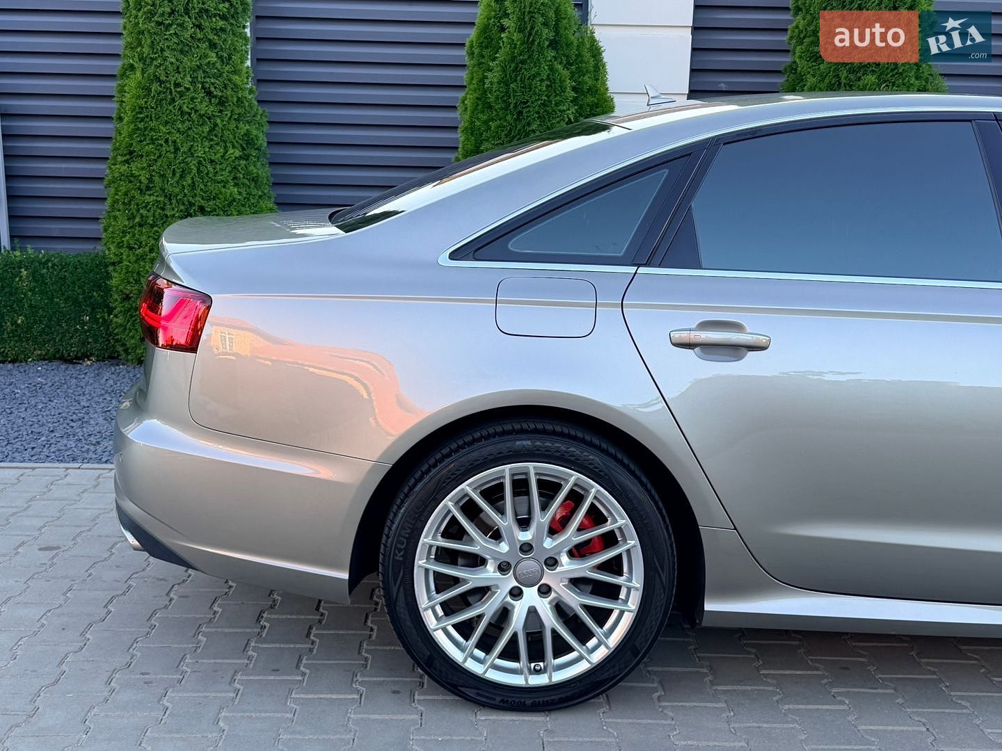 Audi A6 2015 VIN WAUZZZ4G0GN053283 фото оголошення 39 з 101
