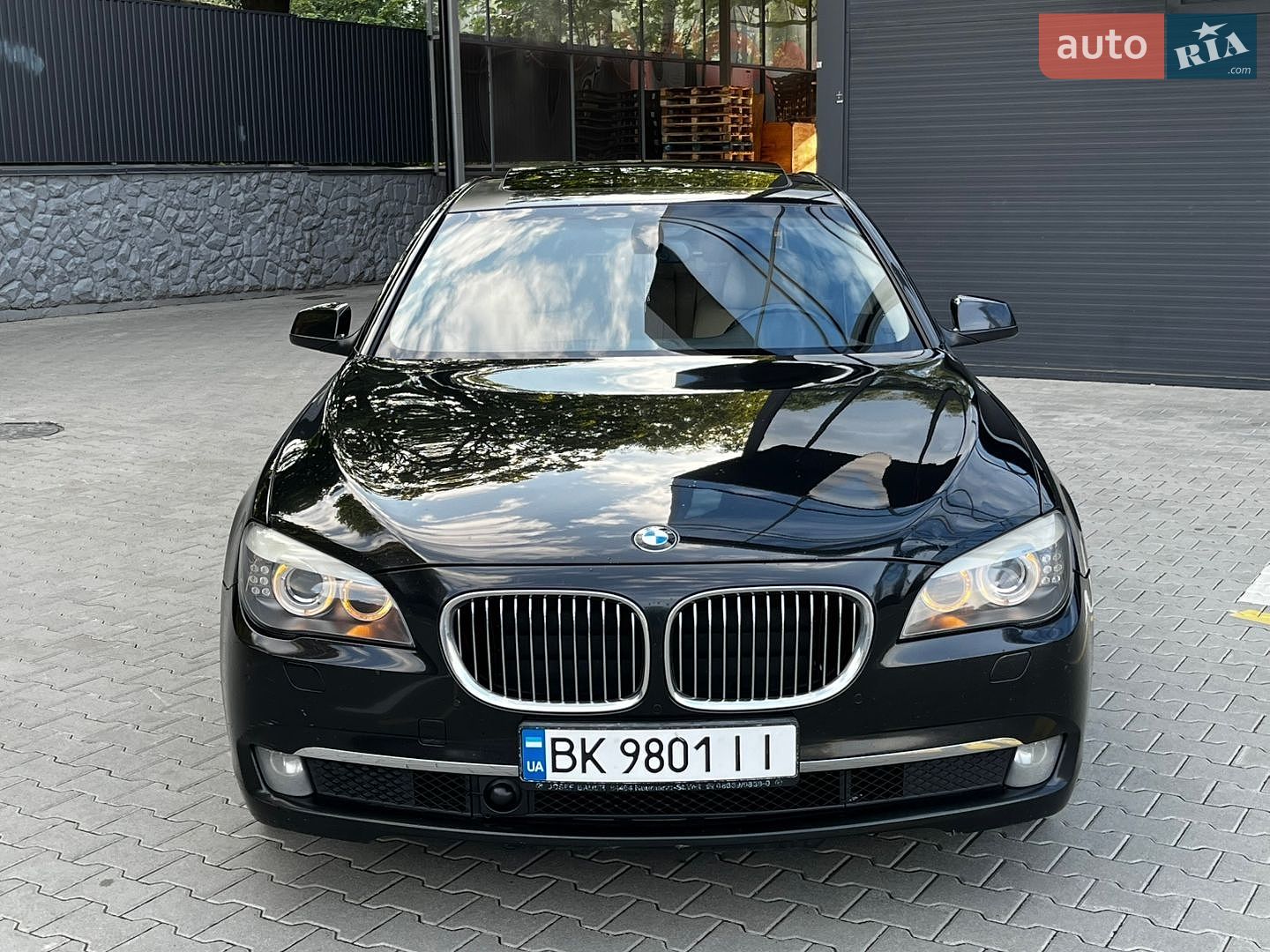 BMW 7 Series 2008 VIN Y79KM21090CC46607 фото оголошення 3 з 52
