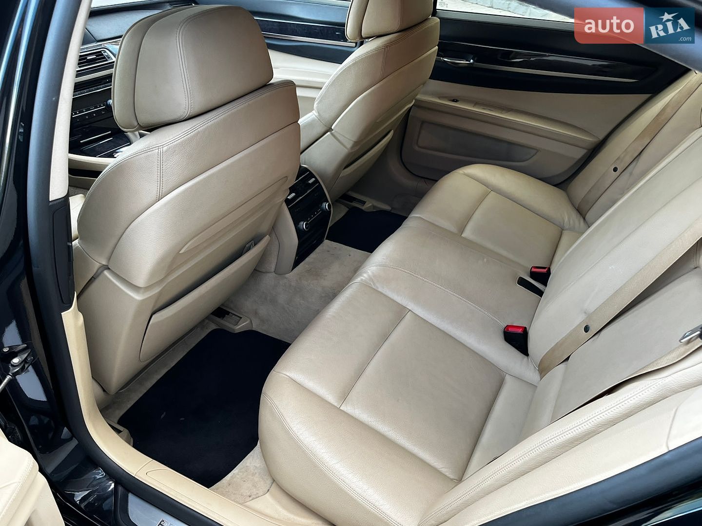 BMW 7 Series 2008 VIN Y79KM21090CC46607 фото оголошення 23 з 52