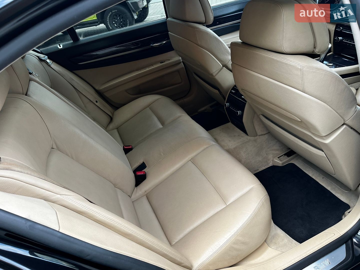 BMW 7 Series 2008 VIN Y79KM21090CC46607 фото оголошення 35 з 52