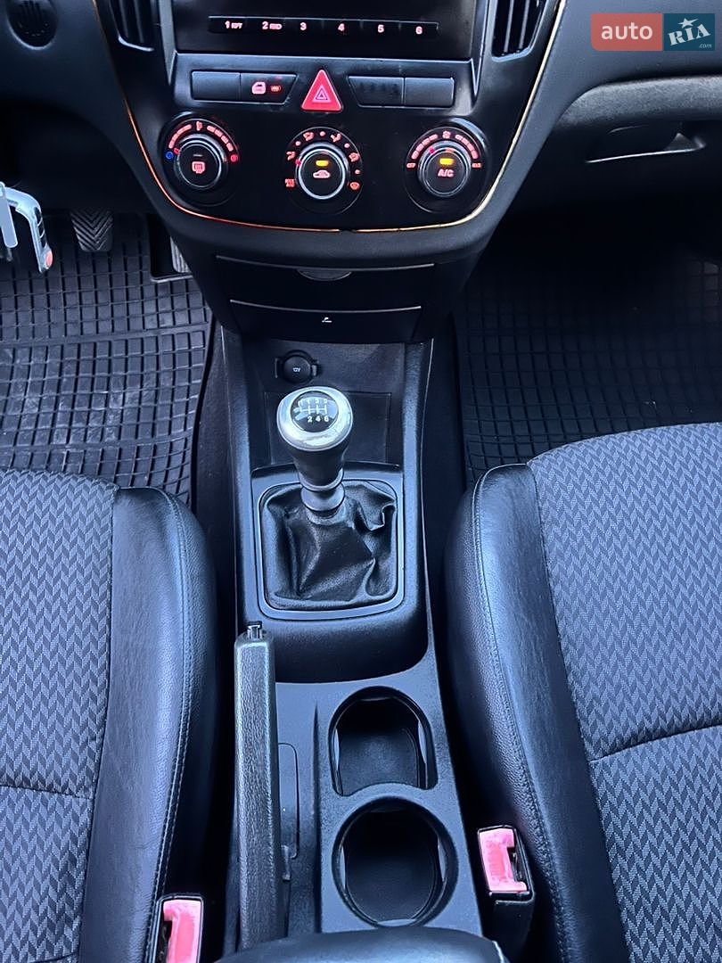 Kia Ceed 2009 VIN U5YFF52529L098619 фото оголошення 44 з 56